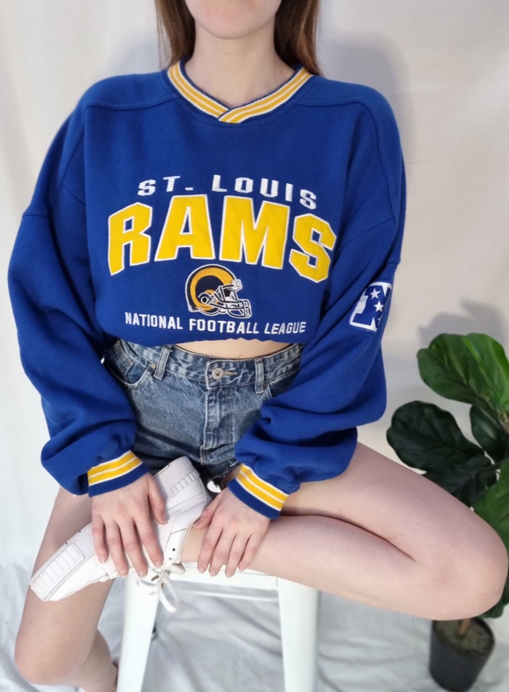 Vintage St.Louis Rams Sweater Adult Medium Blue Long Sleeve Hoodie